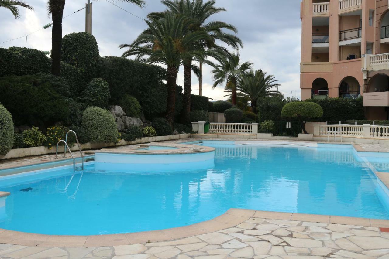 Appartement Palm D'Azur Кан Екстериор снимка